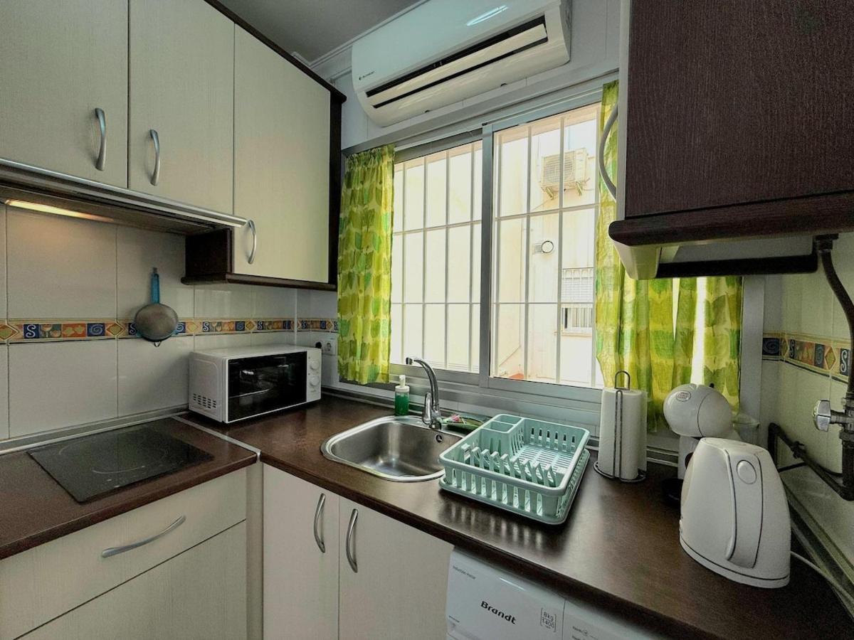 Estudio Junto A La Playa De La Malagueta & Parking Apartamento *